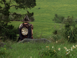 extant_XenaWarriorPrincess_2x16-ForHimtheBellTolls_03666