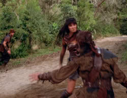 extant_XenaWarriorPrincess_3x01-TheFuries_00466
