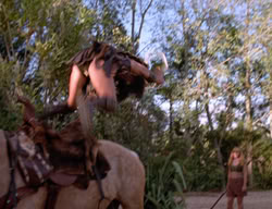 extant_XenaWarriorPrincess_3x01-TheFuries_00690