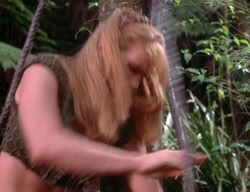 extant_XenaWarriorPrincess_3x01-TheFuries_01467