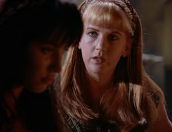 extant_XenaWarriorPrincess_3x01-TheFuries_01914