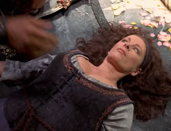 extant_XenaWarriorPrincess_3x01-TheFuries_02636