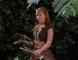 extant_XenaWarriorPrincess_3x01-TheFuries_03420