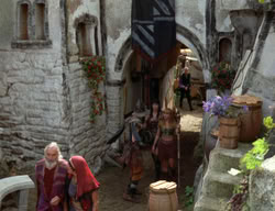 extant_XenaWarriorPrincess_3x02-BeenThereDoneThat_00139
