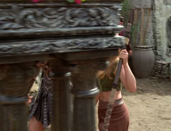 extant_XenaWarriorPrincess_3x02-BeenThereDoneThat_00172