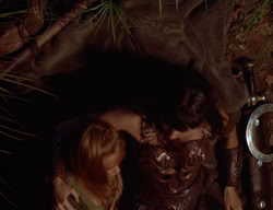 extant_XenaWarriorPrincess_3x02-BeenThereDoneThat_00372