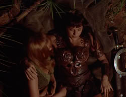 extant_XenaWarriorPrincess_3x02-BeenThereDoneThat_00373