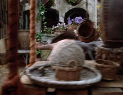 extant_XenaWarriorPrincess_3x02-BeenThereDoneThat_00852