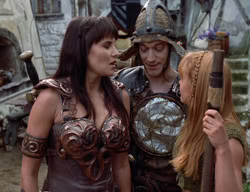 extant_XenaWarriorPrincess_3x02-BeenThereDoneThat_01277