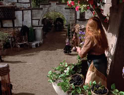 extant_XenaWarriorPrincess_3x02-BeenThereDoneThat_01380