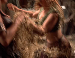 extant_XenaWarriorPrincess_3x02-BeenThereDoneThat_01650