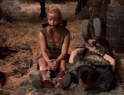 extant_XenaWarriorPrincess_3x02-BeenThereDoneThat_02139
