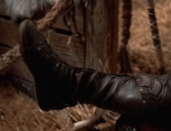extant_XenaWarriorPrincess_3x02-BeenThereDoneThat_02559