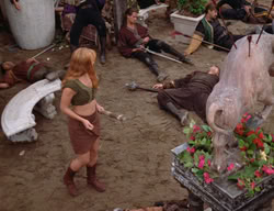 extant_XenaWarriorPrincess_3x02-BeenThereDoneThat_03186