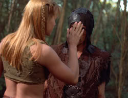 extant_XenaWarriorPrincess_3x03-TheDirtyHalfDozen_01405