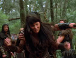 extant_XenaWarriorPrincess_3x03-TheDirtyHalfDozen_01878