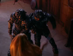 extant_XenaWarriorPrincess_3x03-TheDirtyHalfDozen_02953