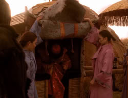 extant_XenaWarriorPrincess_3x06-TheDebt_1395