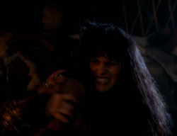 extant_XenaWarriorPrincess_3x06-TheDebt_1820