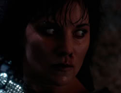 extant_XenaWarriorPrincess_3x06-TheDebt_1952