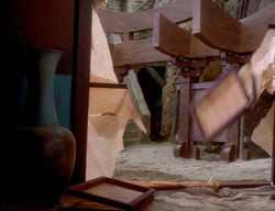 extant_XenaWarriorPrincess_3x06-TheDebt_2111