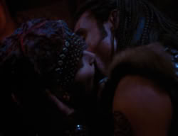extant_XenaWarriorPrincess_3x06-TheDebt_2277