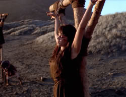 extant_XenaWarriorPrincess_3x07-TheDebtII_0018