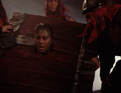 extant_XenaWarriorPrincess_3x07-TheDebtII_0115