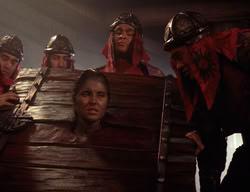 extant_XenaWarriorPrincess_3x07-TheDebtII_0120
