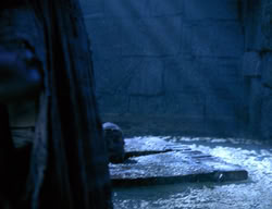 extant_XenaWarriorPrincess_3x07-TheDebtII_0167