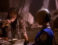 extant_XenaWarriorPrincess_3x07-TheDebtII_0339