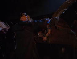 extant_XenaWarriorPrincess_3x07-TheDebtII_0445
