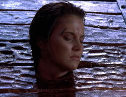 extant_XenaWarriorPrincess_3x07-TheDebtII_1495