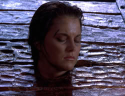 extant_XenaWarriorPrincess_3x07-TheDebtII_1496