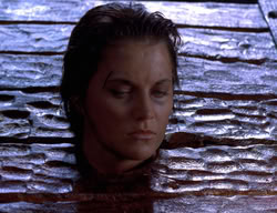 extant_XenaWarriorPrincess_3x07-TheDebtII_1497