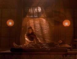 extant_XenaWarriorPrincess_3x07-TheDebtII_1656
