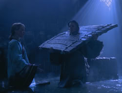 extant_XenaWarriorPrincess_3x07-TheDebtII_1979