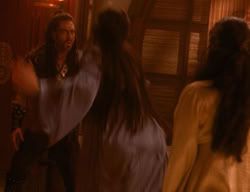 extant_XenaWarriorPrincess_3x07-TheDebtII_2233