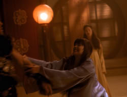 extant_XenaWarriorPrincess_3x07-TheDebtII_2288