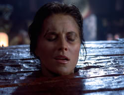 extant_XenaWarriorPrincess_3x07-TheDebtII_2886