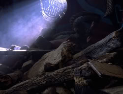 extant_XenaWarriorPrincess_3x07-TheDebtII_3187