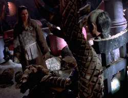 extant_XenaWarriorPrincess_3x07-TheDebtII_3427