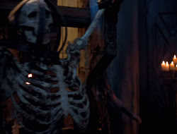 extant_XWP_3x08-TheKingOfAssassins_000014