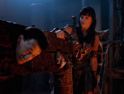 extant_XWP_3x08-TheKingOfAssassins_000109