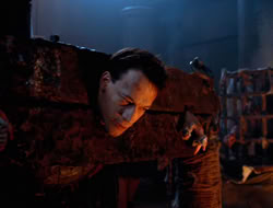 extant_XWP_3x08-TheKingOfAssassins_000162