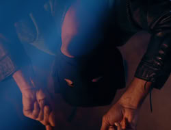 extant_XWP_3x08-TheKingOfAssassins_000222