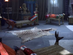 extant_XWP_3x08-TheKingOfAssassins_001137
