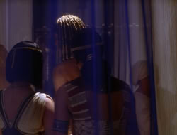 extant_XWP_3x08-TheKingOfAssassins_001376