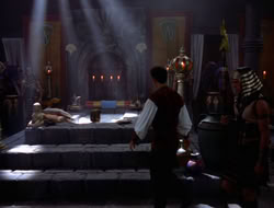 extant_XWP_3x08-TheKingOfAssassins_002025
