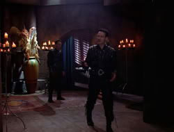 extant_XWP_3x08-TheKingOfAssassins_002449